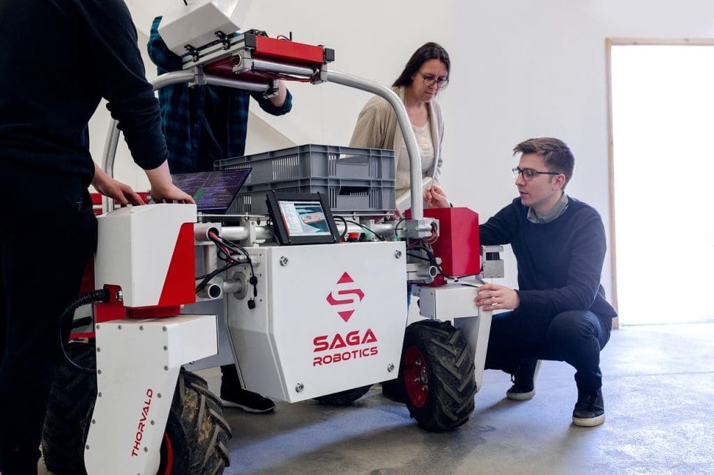 Mechatronics engineering is one of the best paid engineering jobs in Chile, with professionals earning up to CLP 42 million annually by blending mechanical, electrical, and software expertise to drive automation and robotics.
